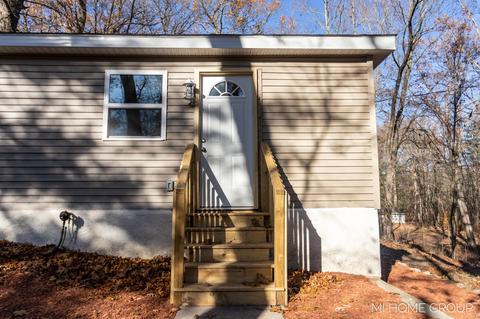 5369 109th Ave, Pullman, MI 49450 photo 4