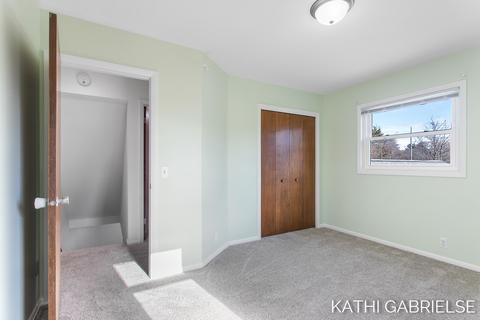 618 Fall St, Spring Lake, MI 49456 photo 29