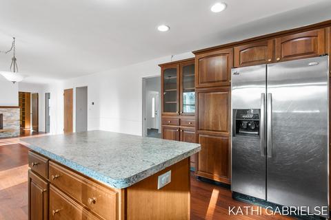 618 Fall St, Spring Lake, MI 49456 photo 15