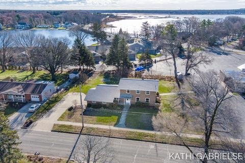618 Fall St, Spring Lake, MI 49456 photo 47