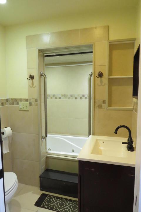 322 N Dwight St, Jackson, MI 49202 photo 10