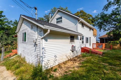 227 Edgewood Dr, Jackson, MI 49201 photo 4