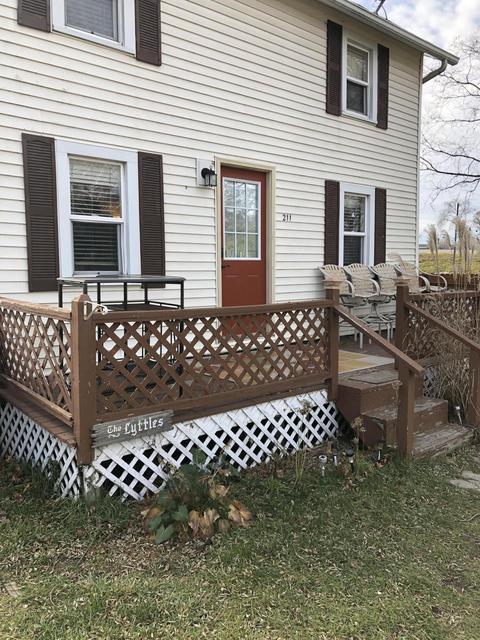 211 4th St, Spring Lake, MI 49456 photo 2