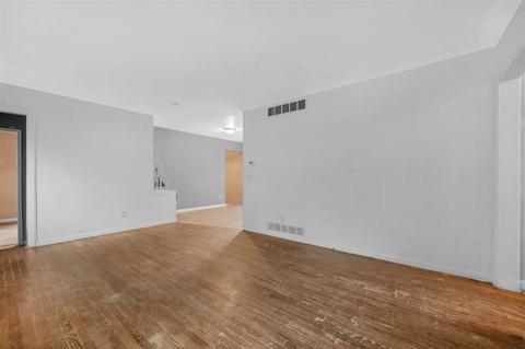 1705 4th St, Jackson, MI 49203 photo 3