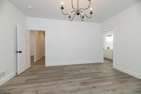 212 Golfview Dr, Plainwell, MI 49080 photo 26