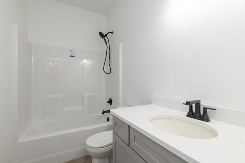 212 Golfview Dr, Plainwell, MI 49080 photo 20