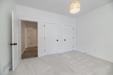 212 Golfview Dr, Plainwell, MI 49080 photo 22