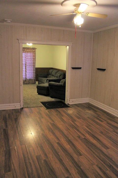 314 W Isabelle St, Belding, MI 48809 photo 8