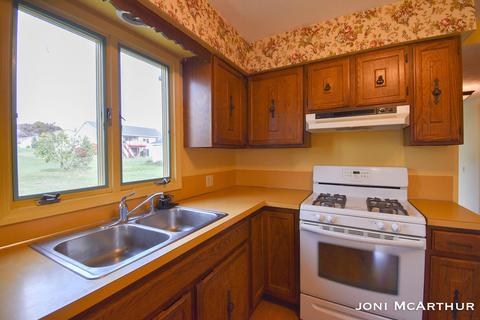 850 N State Rd, Belding, MI 48809 photo 12