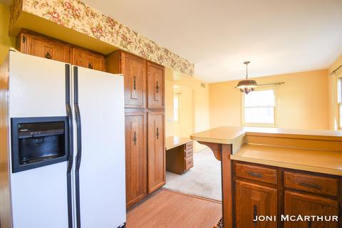 850 N State Rd, Belding, MI 48809 photo 14