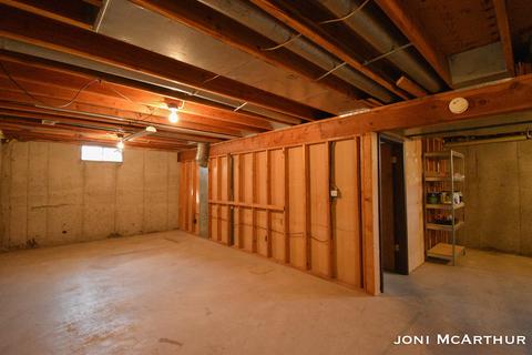 850 N State Rd, Belding, MI 48809 photo 38