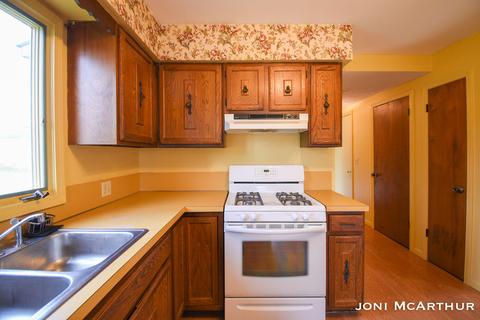 850 N State Rd, Belding, MI 48809 photo 13