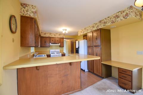 850 N State Rd, Belding, MI 48809 photo 10