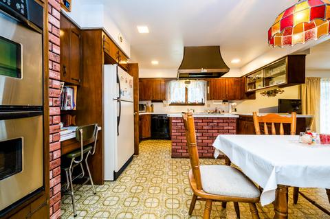 6632 E Becht Rd, Coloma, MI 49038 photo 9