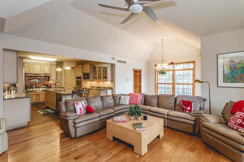 3451 Mill Pond Dr, Jackson, MI 49201 photo 4