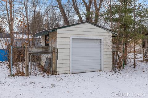 602 Crooks St, Belding, MI 48809 photo 27
