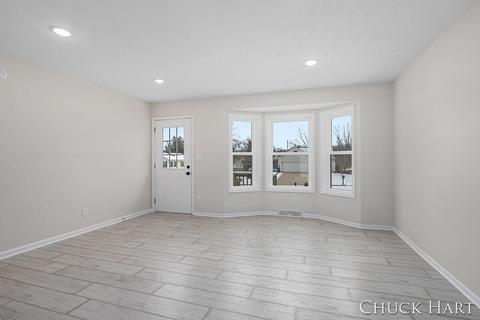 602 Crooks St, Belding, MI 48809 photo 5