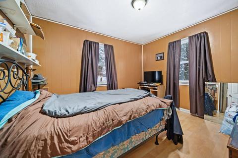 208 E Cherry St, Leroy, MI 49655 photo 9