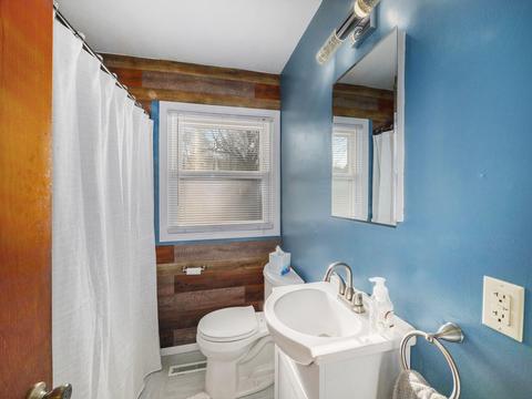 406 Colfax St, Jackson, MI 49203 photo 7