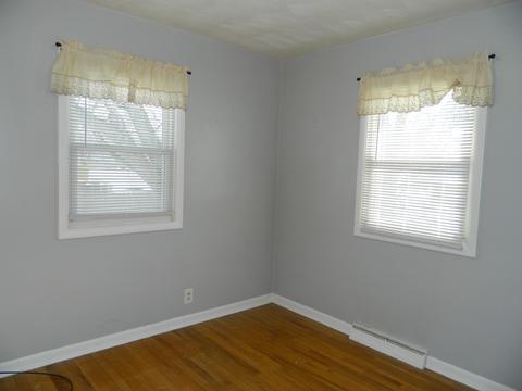 716 Swartz St, Three Rivers, MI 49093 photo 9