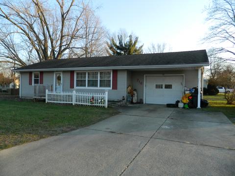 716 Swartz St, Three Rivers, MI 49093 photo 1