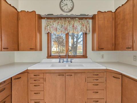 2525 Robinson Rd, Jackson, MI 49203 photo 13