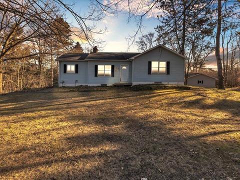 2525 Robinson Rd, Jackson, MI 49203 photo 1