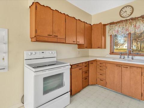 2525 Robinson Rd, Jackson, MI 49203 photo 11