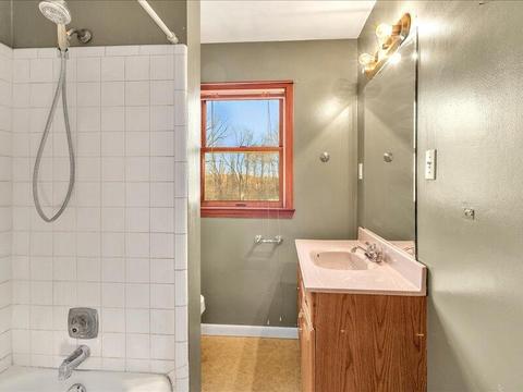 2525 Robinson Rd, Jackson, MI 49203 photo 23