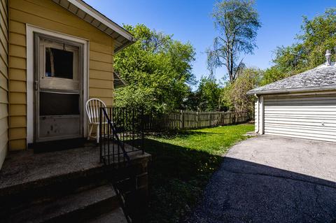 116 S Brown St, Jackson, MI 49203 photo 6