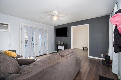 126 E Hancock St, Climax, MI 49034 photo 3
