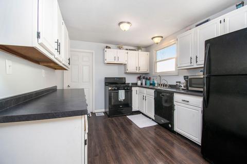 126 E Hancock St, Climax, MI 49034 photo 8