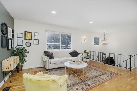 419 Allen Rd, Marshall, MI 49068 photo 3