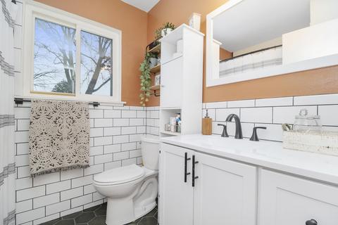 419 Allen Rd, Marshall, MI 49068 photo 13