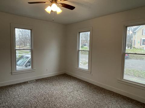 708 Irving St, Jackson, MI 49202 photo 8