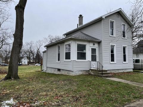 708 Irving St, Jackson, MI 49202 photo 1