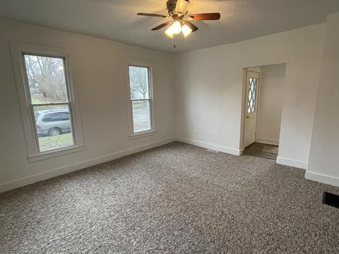 708 Irving St, Jackson, MI 49202 photo 5