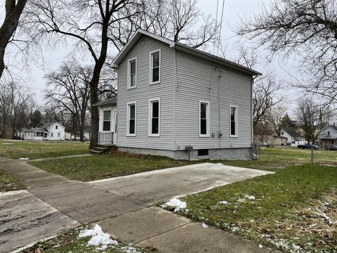 708 Irving St, Jackson, MI 49202 photo 2