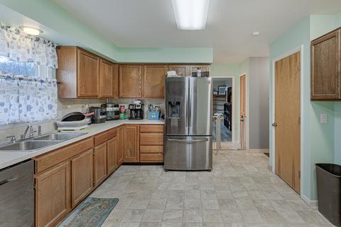 1964 Trinity Ln, Jackson, MI 49201 photo 12