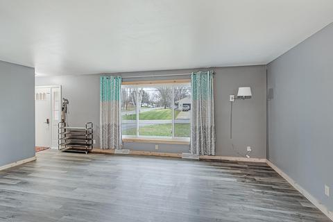 1964 Trinity Ln, Jackson, MI 49201 photo 7