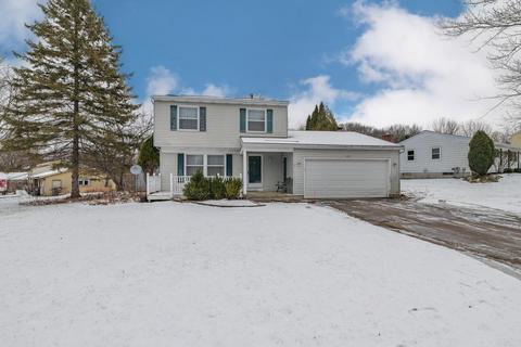 300 Springreene Dr SE, Ada, MI 49301 photo 2