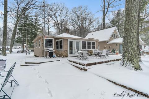 844 W Locust St, White Cloud, MI 49349 photo 20