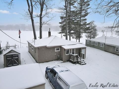 844 W Locust St, White Cloud, MI 49349 photo 24