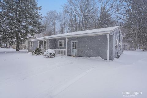 7170 S Walker Rd, Spring Lake, MI 49456 photo 3