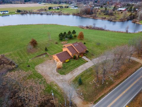 3222 Chapel Rd, Spring Arbor, MI 49283 photo 1
