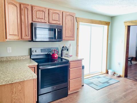 365 Second St, Manistee, MI 49660 photo 9