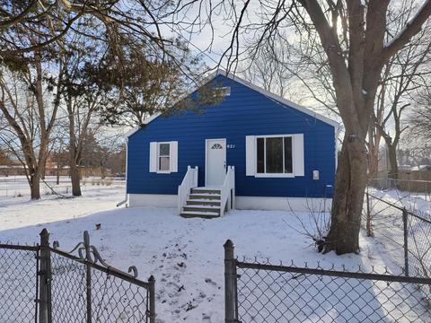 921 Helena Ave, Jackson, MI 49203 photo 1