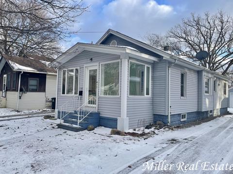 119 Austin Ave, Jackson, MI 49202 photo 1