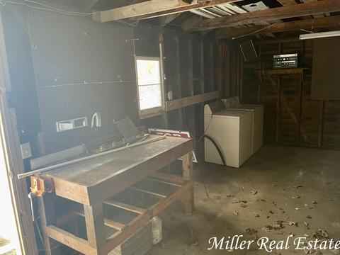 119 Austin Ave, Jackson, MI 49202 photo 22