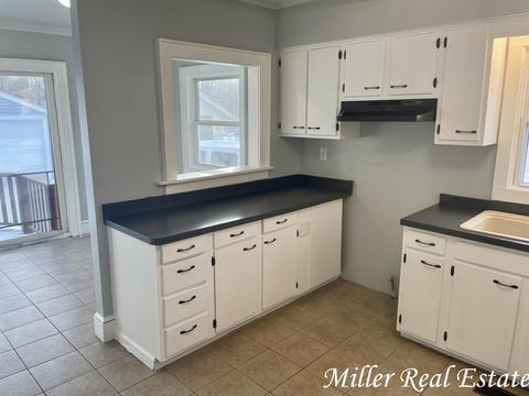 119 Austin Ave, Jackson, MI 49202 photo 11